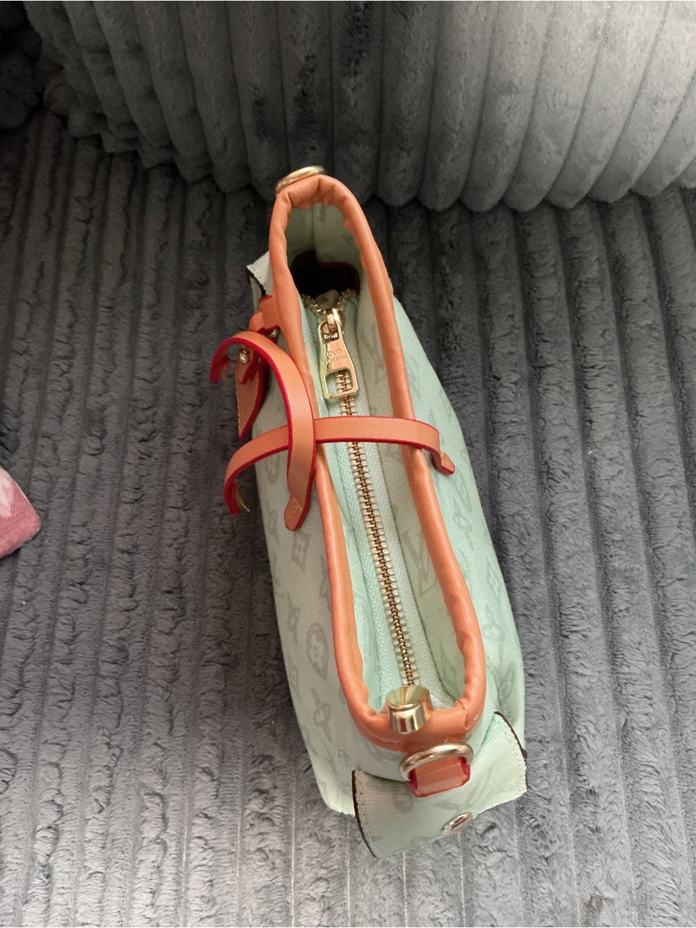 Mint and Tan Contrast Zip-Top Shoulder Bag